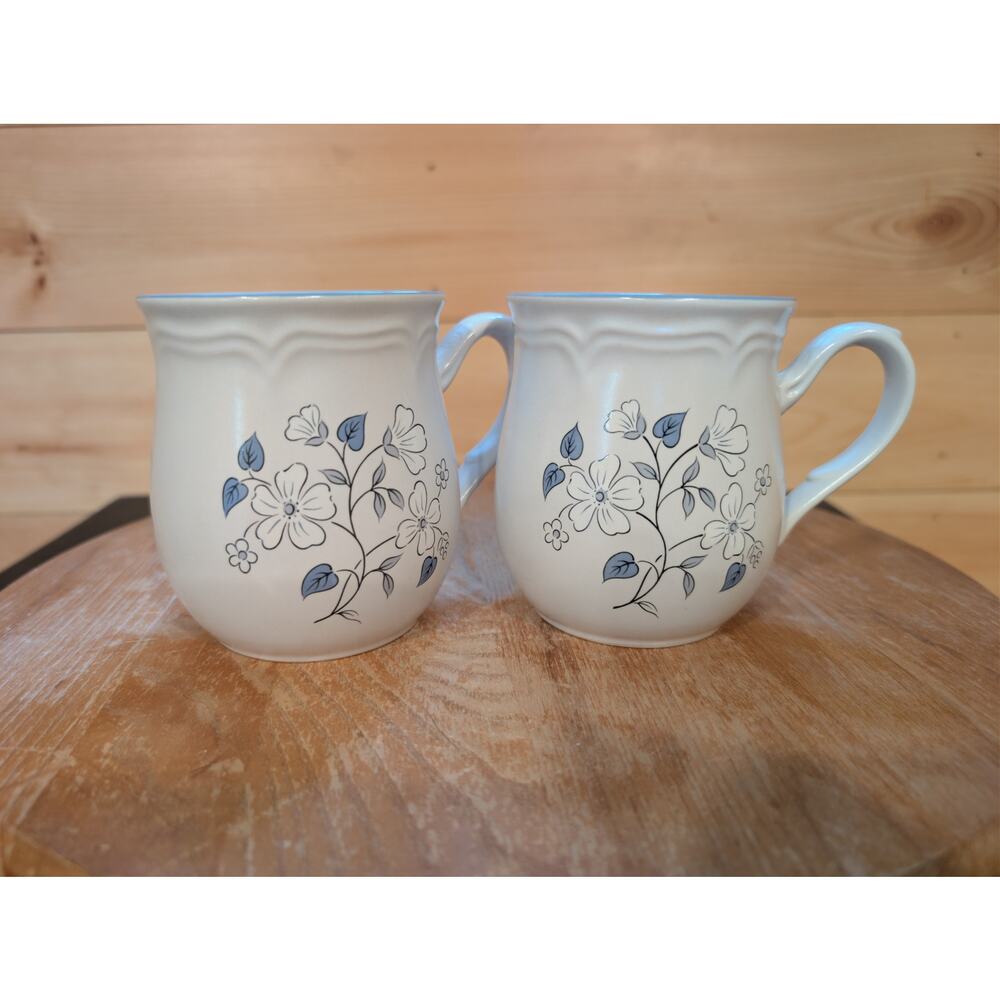 Set of 2 Vintage Covington Edition Avondale Stoneware Mugs - 80s Country Decor